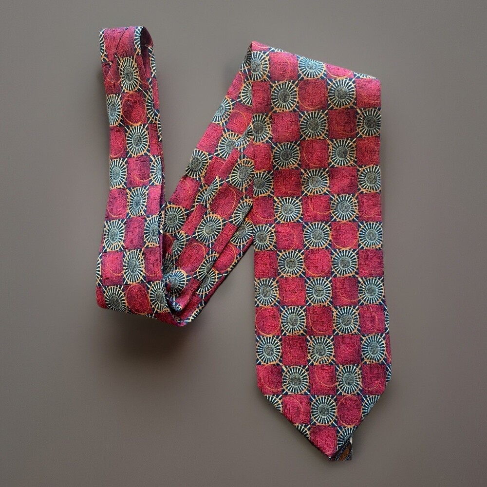ERMENEGILDO ZEGNA Silk Necktie ITALY Luxury Geometric Red Gold EUC